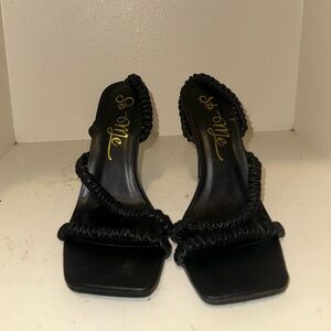 Brand new so me heels. About a 3 inch heel
